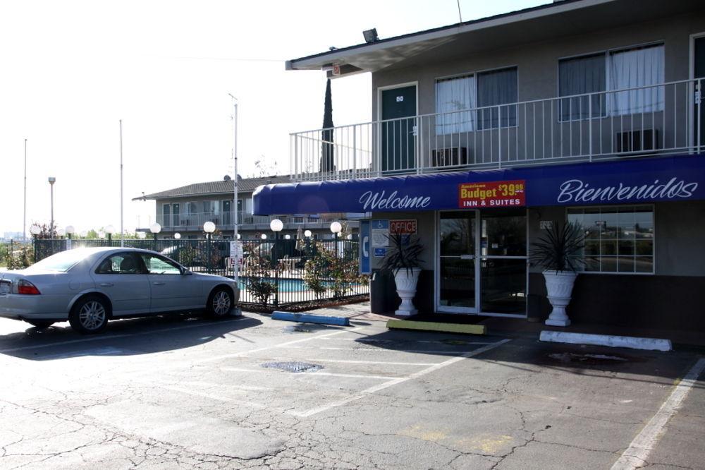 American Budget Inn And Suites-Modesto Exterior foto